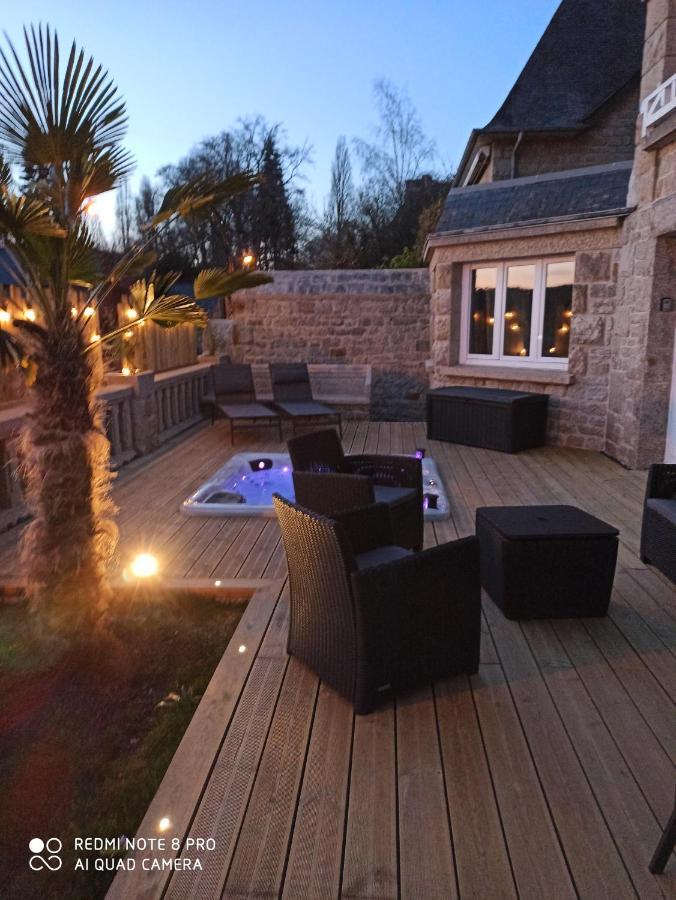 Luxueuse Villa Au Pied Du Chateau Dinan Eksteriør billede